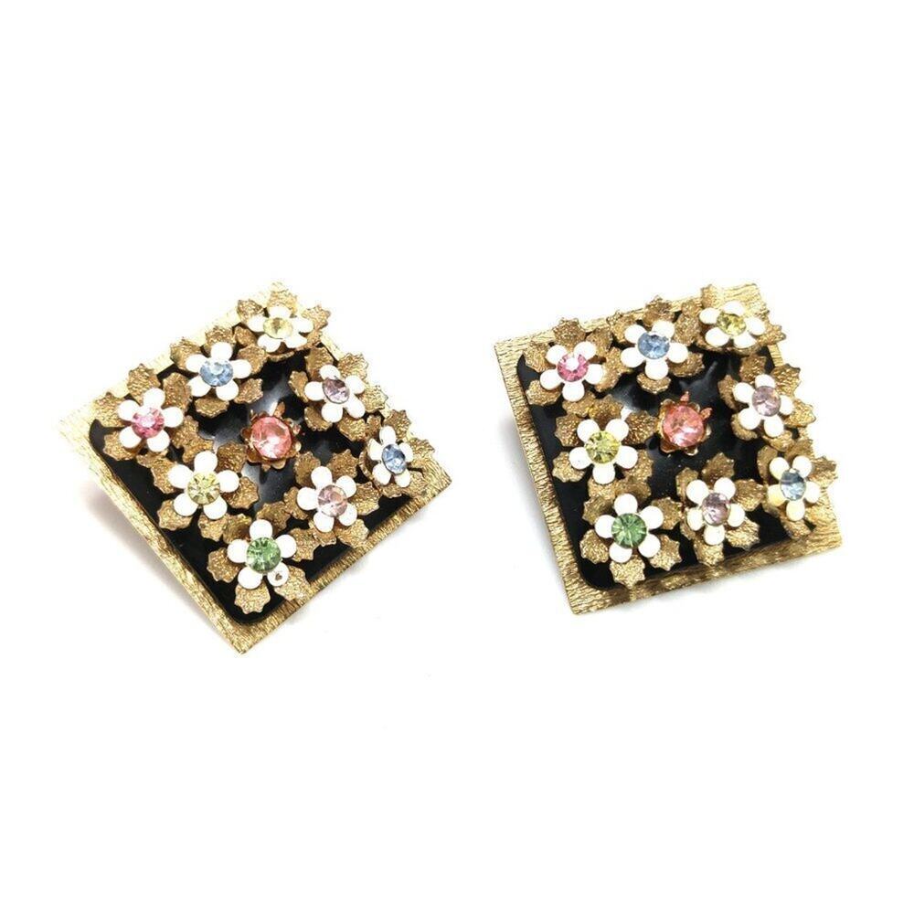Vintage Flower Enamel Rhinestone Clip-on Earrings, 1950s, 1 1/8 Inches - Picture 4 of 7